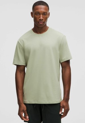 ZEROED IN SHORT SLEEVE - Sports T-shirt - fog green
