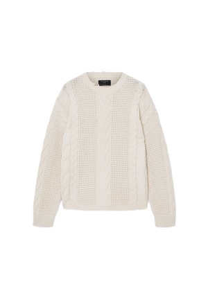 Krämfärgad kabelstickad tröja med strukturerade mönster, rund halsringning och långa ärmar med ribbade muddar.