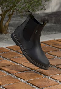 BARBOUR HALE - Botki