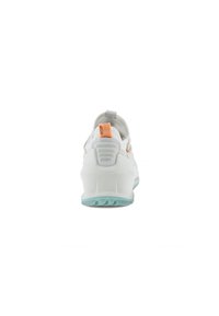 ECCO BIOM 2.0 - Zapatos con cordones - white