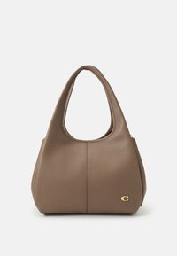 Sac à main en cuir marron avec des poignées supérieures arrondies, une couture subtile au centre et un petit logo doré "C" en bas à droite.