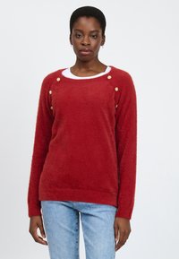 INFLUENCER FLUFFY BEJEWELED - Pullover - cognac