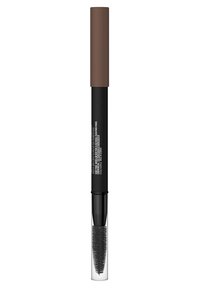 Crayon à sourcils avec un capuchon marron, un corps noir texturé et un fond transparent révélant un pinceau. Présente des lettres noires sur la surface noire.