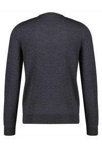 Mörkgrå tröja med långa ärmar, rund hals, ribbade manschetter och nederkant, tillverkad av ett slätt stickat tyg som visar en jämn textur.