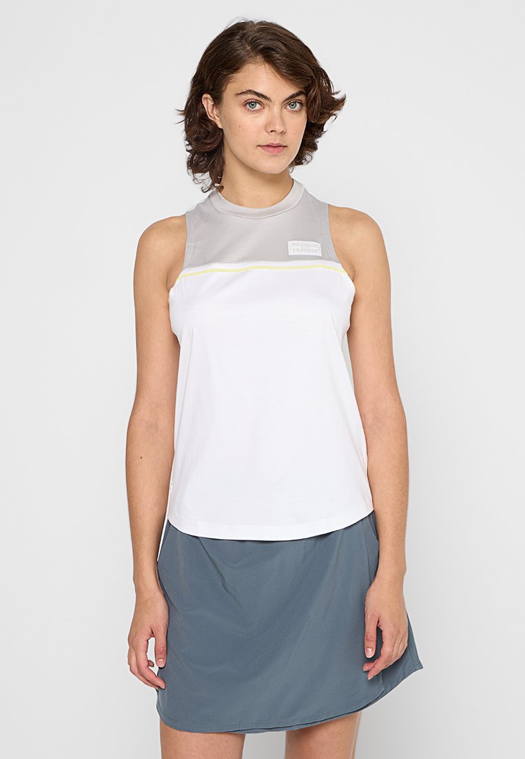 Camiseta deportiva