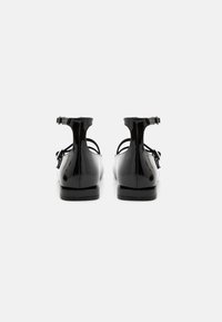 Zign Studio LEATHER - Balerini cu barete - black