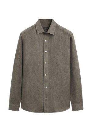 Brun skjorte med lange ærmer og knapper, klassisk krave og manchetter, vist på en ensartet hvid baggrund.