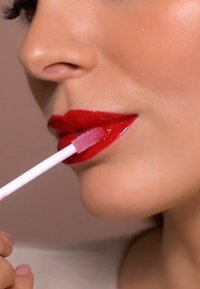 KIKO Milano EVERLASTING COLOUR PRECISION LIP LINER czerwony