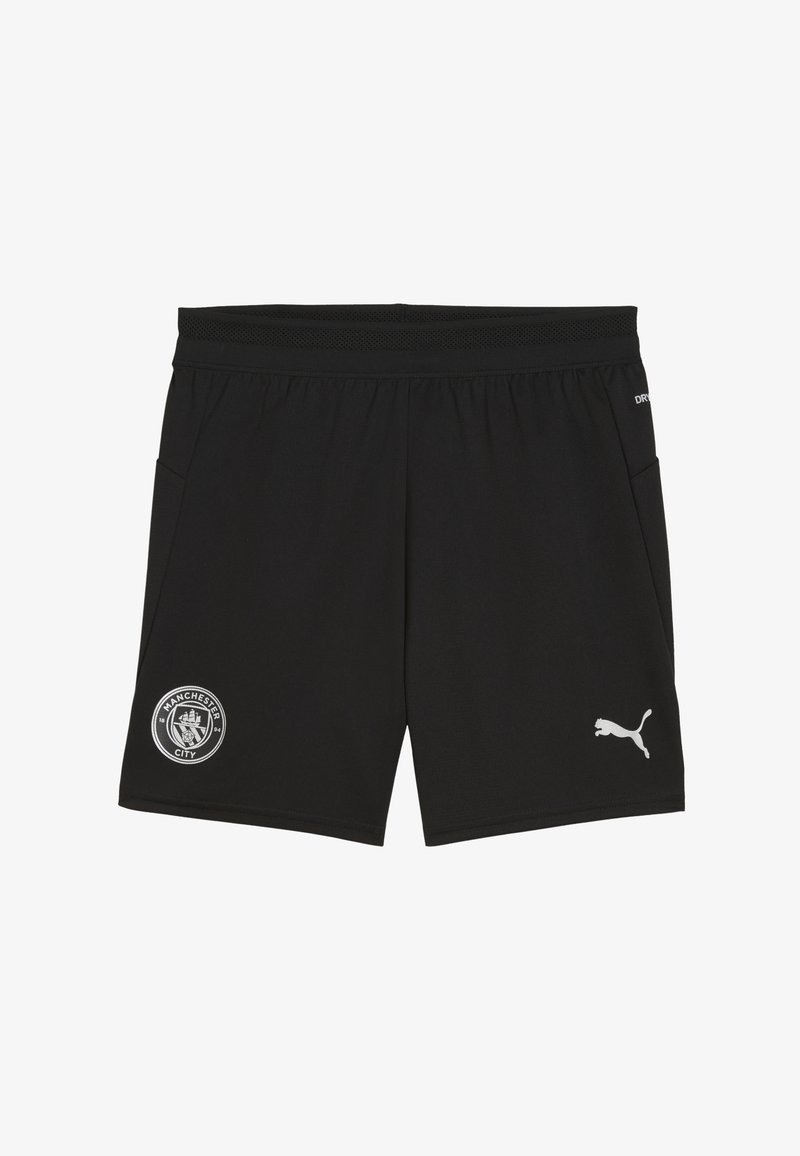 Melna sporta šortos ar Mančestras City logo baltā krāsā kreisajā pusē un mazu Puma logo labajā pusē.