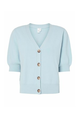Lichtblauwe cardigan met korte mouwen, V-hals en vier bruine knopen aan de voorkant, geribde boorden aan de mouwen en zoom.