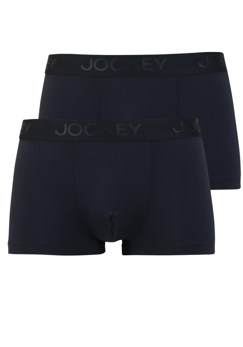 Två par marinblå boxerkalsonger gjorda av mjukt, sträckt material. Har en svart Jockey-logotyp på midjebandet. Slät textur och åtsittande design.