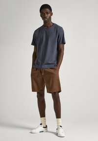 Pepe Jeans CONNOR - Paprasti marškinėliai - phantom grey