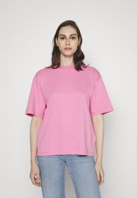 Minimum AARHUSI - T-shirt básica - sachet pink