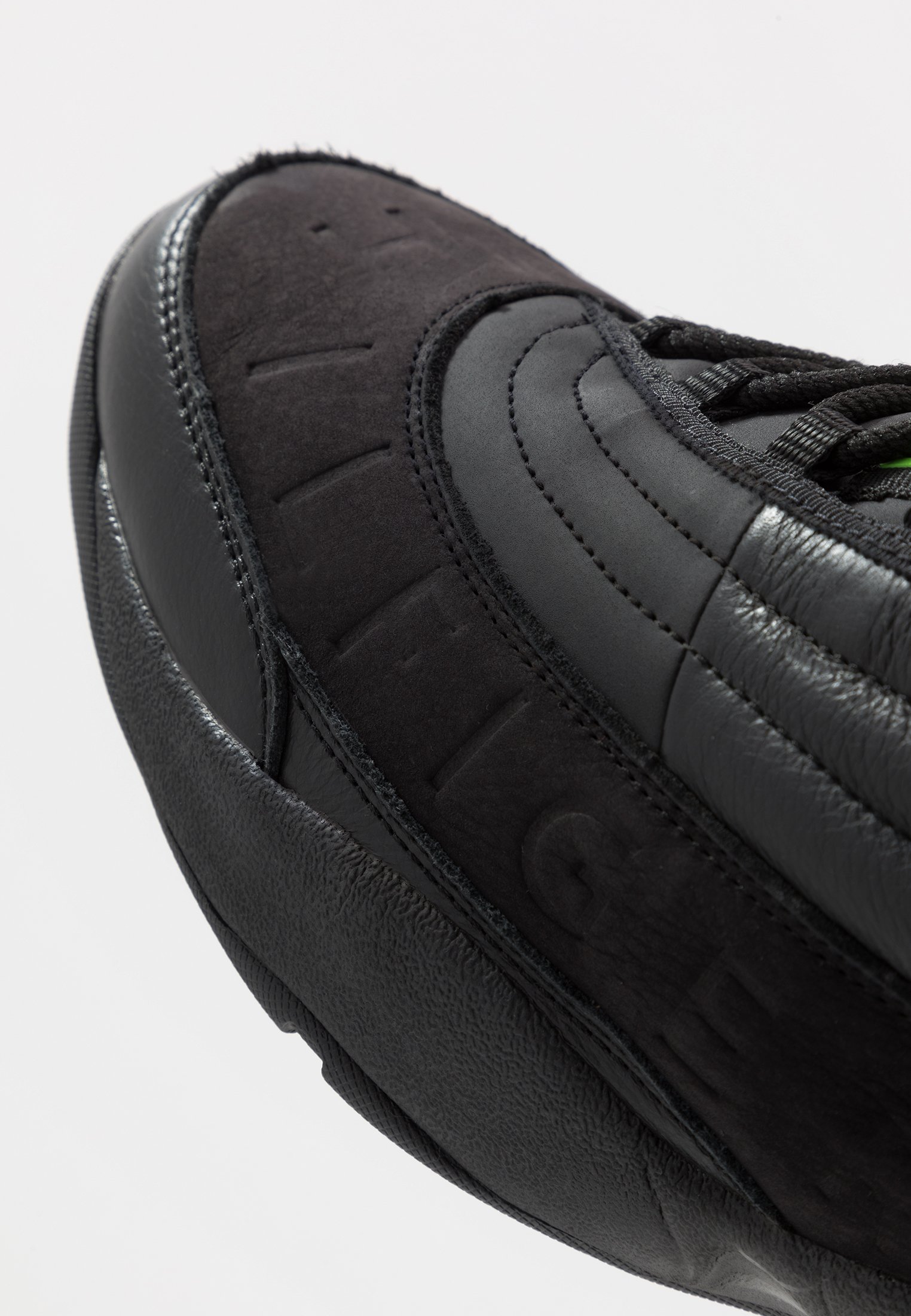 tommy hilfiger the skew heritage sneaker