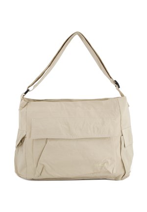 Beige crossbody-taske med justerbar rem, forlomme med klap, sidelommer og diskret "VENEZIA"-branding på frontens nederste højre side.