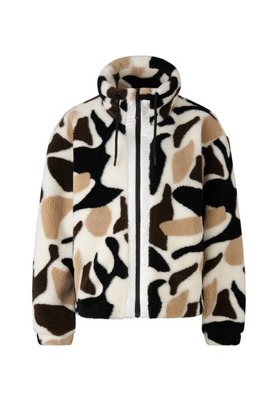 Pluche jas met een abstract patroon in zwart, bruin en crème, hoge kraag, ritssluiting aan de voorkant en trekkoorden aan de capuchon.