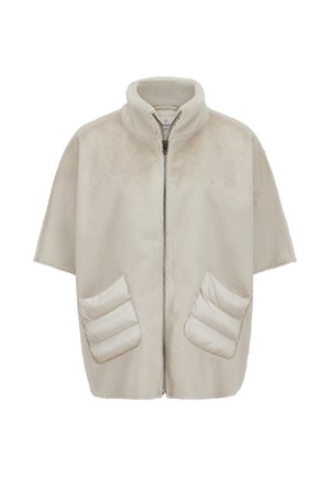 Beige Kurzarm-Reißverschlussjacke mit hohem Kragen und gepolsterten vorderen Taschen, aus weichem, plüschigem Stoff hergestellt.