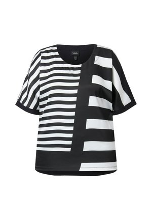 Schwarz-weiß gestreiftes Kurzarmoberteil mit rundem Ausschnitt, das eine Mischung aus horizontalen und vertikalen Linien in unterschiedlichen Breiten aufweist.