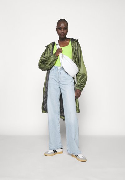 Citizens of Humanity ANNINA LONG - Wide leg - parfait/light indigo