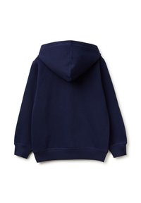 Felpa con cappuccio blu navy, realizzata in tessuto morbido; presenta polsini e orlo a costine, con una texture liscia e un design casual.