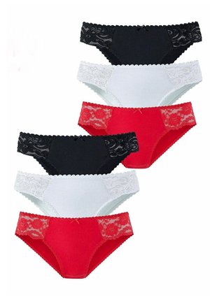 Ondergoedset met kant afgewerkt in zwart, wit en rood. Heeft een gladde stof, een middellange pasvorm en decoratieve strikjes aan de voorkant.