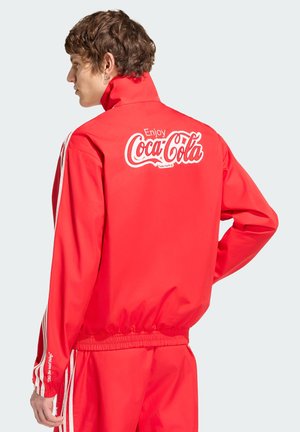 adidas Originals, COCA COLA CLASSIC SPORT FIREBIRD TRACK JACKET - Chaqueta de entretiempo - vivid red