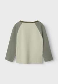 Thumbnail Image 2
