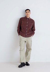 Thumbnail Image 2