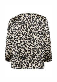 Top s uzorkom leopard od satenskog materijala, s dugim rukavima, okruglim izrezom i slobodnim krojem. Boje uključuju bež, crnu i smeđu.