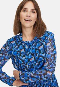 Betty & Co Robe de jour - schwarz blau/noir - ZALANDO.FR