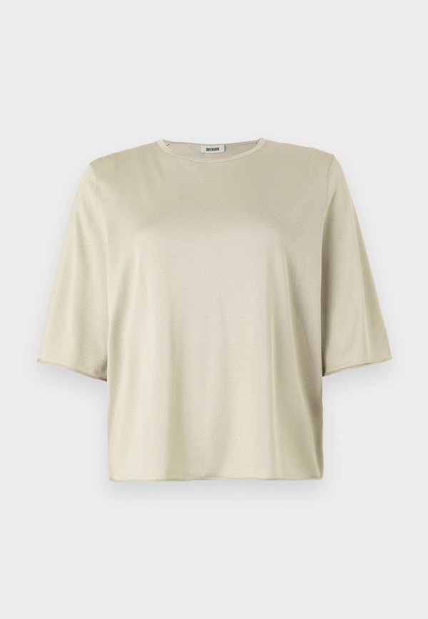 NISLE - Basic T-shirt3