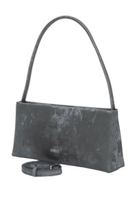 Grijze velours handtas met een lange handgreep, rechthoekige vorm en een verstelbare schouderriem. Voorzien van een logo aan de voorkant en een gladde textuur.