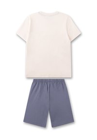 Kurzärmliges cremfarbenes T-Shirt mit Rundhalsausschnitt, kombiniert mit grauen Shorts mit elastischem Bund. Beide aus weichem Stoff und mit einem schlichten Design.