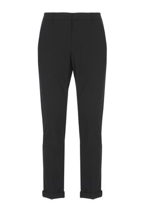 Pantaloni neri su misura realizzati in tessuto liscio, caratterizzati da una parte frontale piatta, passanti per la cintura e orli arrotolati per un aspetto pulito e slanciato.