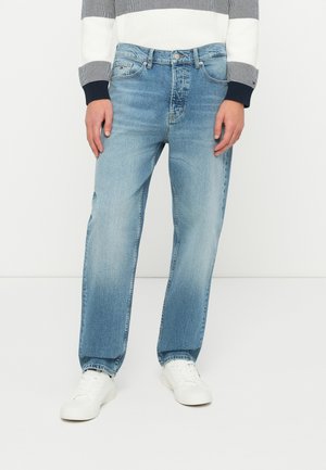 SONNY - Laza szabású farmerek - light blue denim