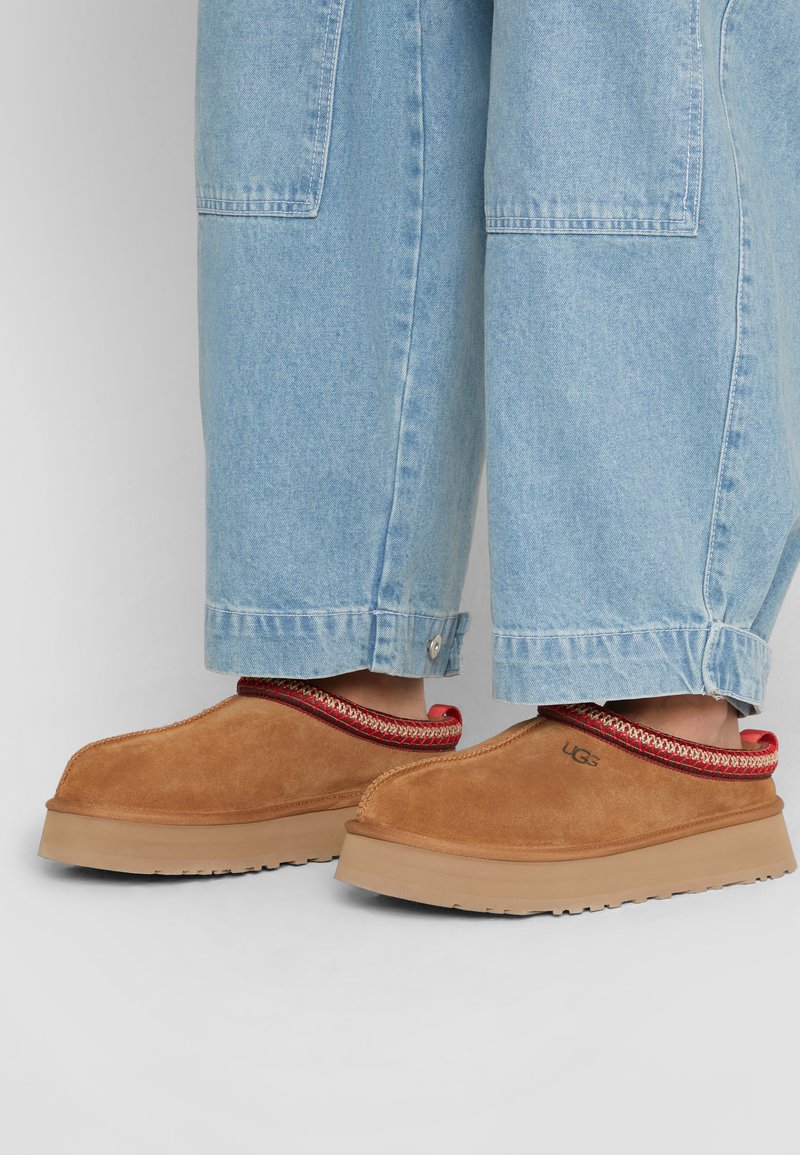 UGG TAZZ - Hausschuh - chestnut