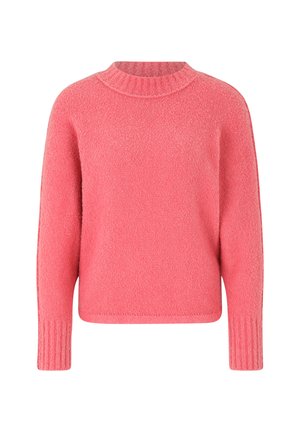 Roze langarm crewneck trui met geribbelde kraag en manchetten, gemaakt van zachte, gestructureerde brei, gepresenteerd op een witte achtergrond.
