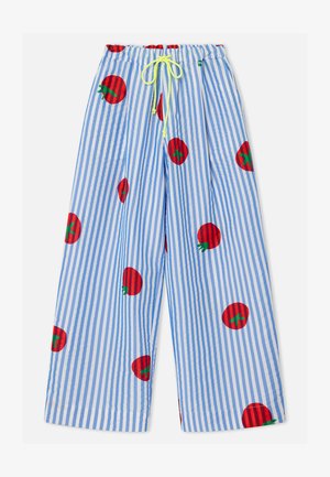 Pantalon large à rayures bleu et blanc, orné de motifs de tomates rouges avec des accents verts. Taille élastique avec fermeture à cordon.