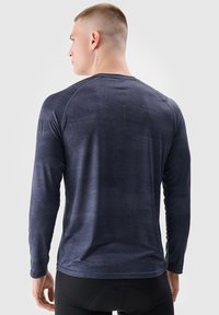 4F - Bluzka z długim rękawem