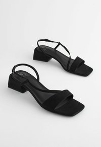 Next FOREVER COMFORT FLARE BLOCK - REGULAR FIT - Páskové sandály  - black