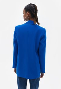 OXXO LANGER MIT REVERSKRAGEN - Cappotto corto - lapis blue