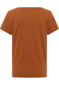 T-shirt di colore ruggine realizzato in morbido cotone, con collo rotondo classico, maniche corte e design semplice senza motivi o dettagli.