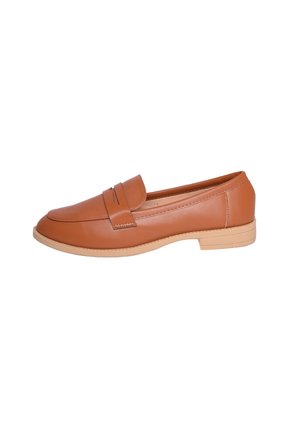 Scarpe senza lacci - cammello