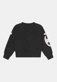 Black sweatshirt with raglan sleeves. Features a large graphic on the right sleeve in light colors. Made of soft textile material.