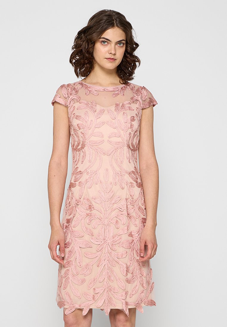 Apart Glamour Jurk roze Apart Glamour Jurk roze