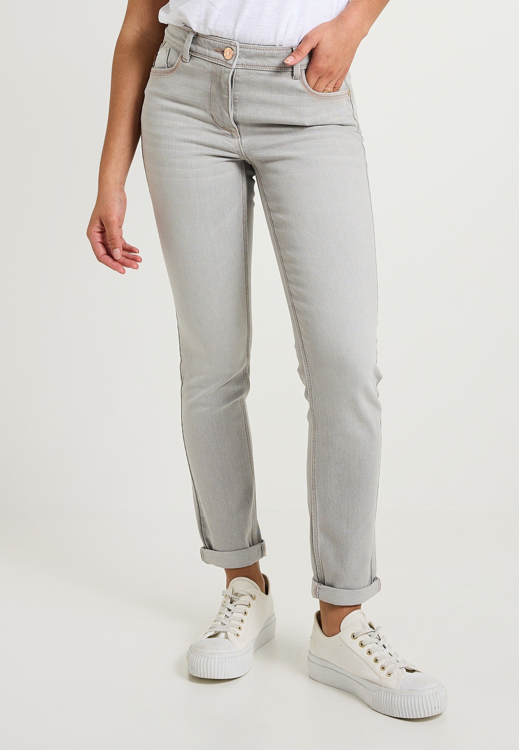Total Look Look Jean Gris Clair Femme Pantalon Slim Grain Malice