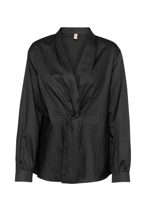 Schwarzes Hemd aus Satin, mit V-Ausschnitt, langen Ärmeln und einem verdrehten Vorderteil. Glatte Textur mit strukturiertem Schnitt.