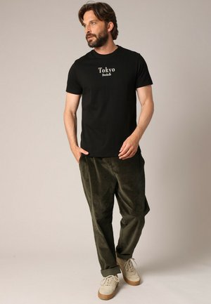 MAKOTO - T-shirt imprimé - Black