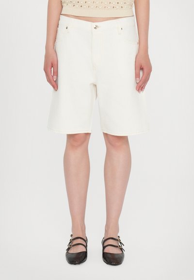 FRAME THE LEISURE - Short en jean - white