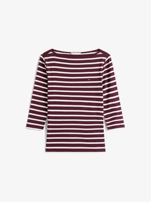Dugog rukav maroon i bijeli prugasti top s brodskim izrezom. Pleteni materijal sadrži mali logo na prsima. Jednostavan, neukrašen dizajn.